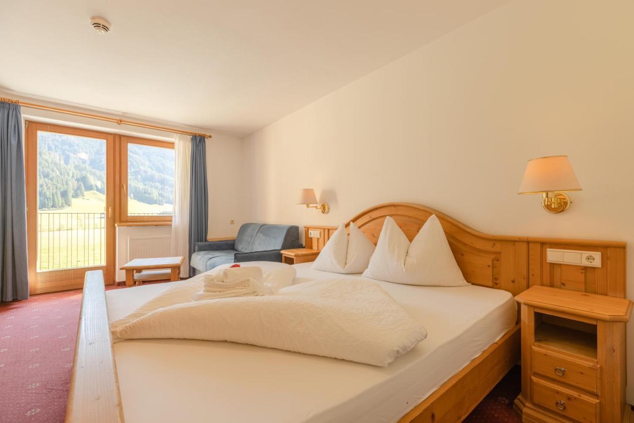 Hotel Tyrol Planca di Sopra Exteriör bild