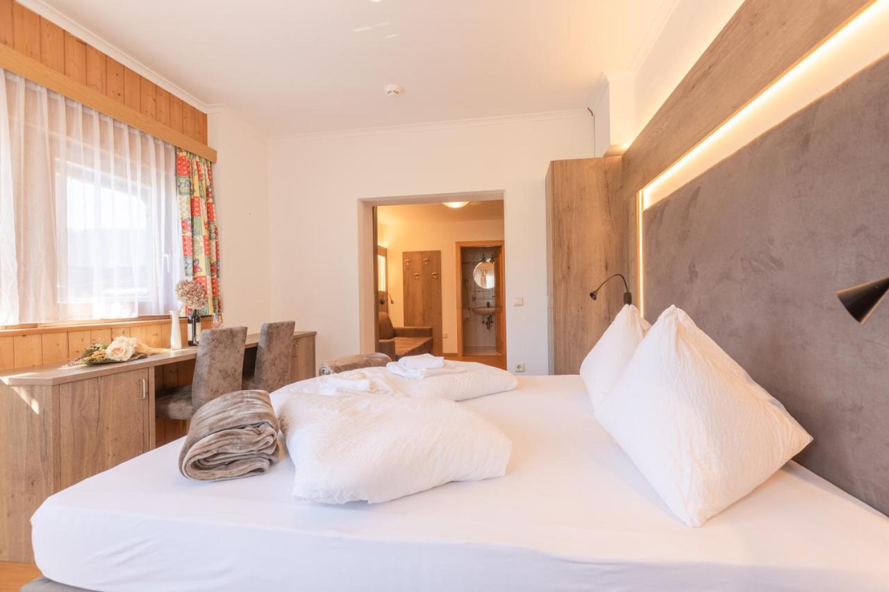 Hotel Tyrol Planca di Sopra Exteriör bild