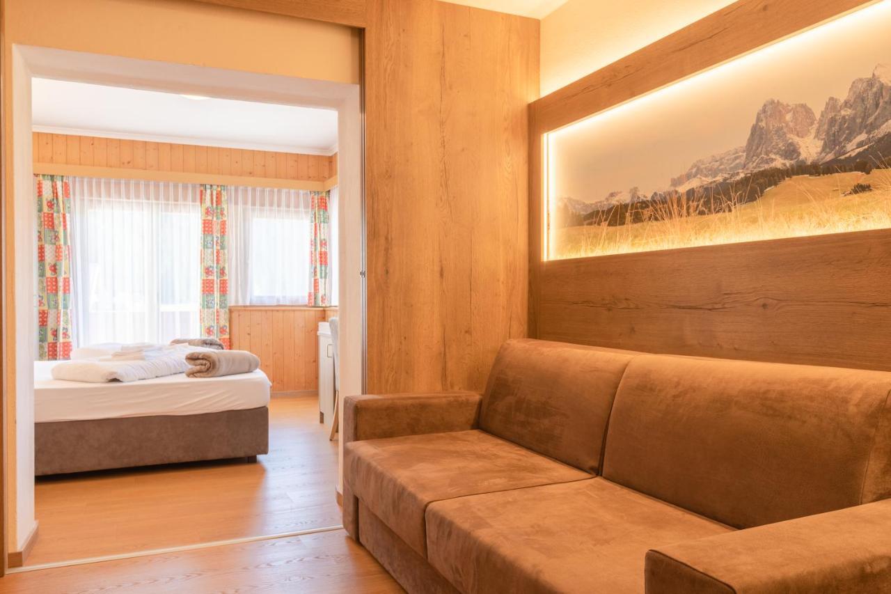 Hotel Tyrol Planca di Sopra Exteriör bild