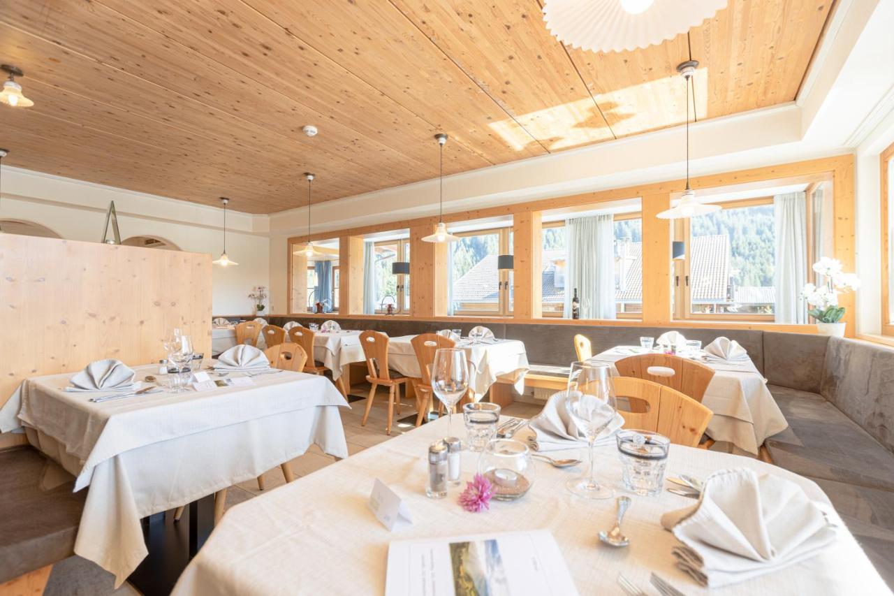 Hotel Tyrol Planca di Sopra Exteriör bild